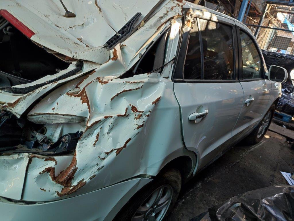  Hyundai SANTA FE 2008    EN DESARME